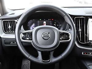 Volvo  Ultimate Dark Recharge Plug-In Hybrid AWD T8 Twin Engine EU6d Allrad HUD StandHZ