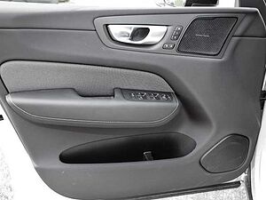Volvo  Ultimate Dark Recharge Plug-In Hybrid AWD T8 Twin Engine EU6d Allrad HUD StandHZ
