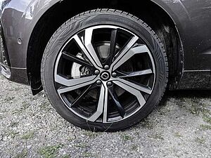 Volvo  Ultimate Dark AWD B5 Benzin EU6d Allrad HUD StandHZG Leder digitales Cockpit Mem