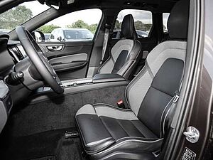 Volvo  Ultimate Dark AWD B5 Benzin EU6d Allrad HUD StandHZG Leder digitales Cockpit Mem