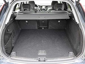 Volvo  Ultimate Dark AWD B4 Diesel EU6d Allrad HUD AD StandHZG digitales Cockpit Memory