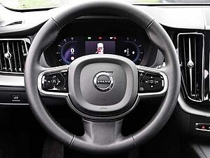 Volvo  Ultimate Dark AWD B4 Diesel EU6d Allrad HUD AD StandHZG digitales Cockpit Memory