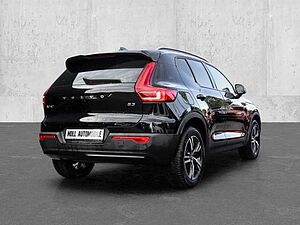 Volvo  Plus Dark 2WD B3 EU6d digitales Cockpit Memory Sitze Soundsystem HarmanKardon LE