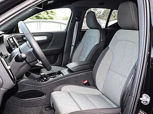 Volvo  Plus Dark 2WD B3 EU6d digitales Cockpit Memory Sitze Soundsystem HarmanKardon LE