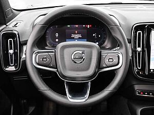 Volvo  Plus Dark 2WD B3 EU6d digitales Cockpit Memory Sitze Soundsystem HarmanKardon LE