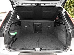 Volvo  Plus Dark 2WD B3 EU6d digitales Cockpit Memory Sitze Soundsystem HarmanKardon LE