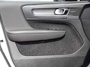 Volvo  Plus Dark 2WD B4 EU6d digitales Cockpit Memory Sitze Soundsystem HarmanKardon 36