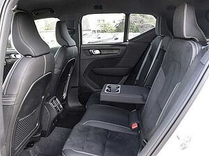 Volvo  Plus Dark 2WD B4 EU6d digitales Cockpit Memory Sitze Soundsystem HarmanKardon 36