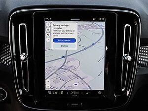 Volvo  Plus Dark 2WD B4 EU6d digitales Cockpit Memory Sitze Soundsystem HarmanKardon 36