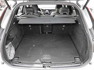 Volvo  Ultimate Dark Recharge Plug-In Hybrid AWD T8 Twin Engine EU6d Allrad HUD StandHZ
