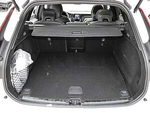Volvo  Plus Dark Recharge Plug-In Hybrid AWD T8 Twin Engine EU6e Allrad StandHZG digita