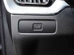 Volvo  Plus Dark 2WD B4 Diesel EU6d digitales Cockpit Memory Sitze Soundsystem HarmanKa