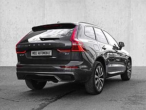 Volvo  Plus Dark 2WD B4 Diesel EU6d digitales Cockpit Memory Sitze Soundsystem HarmanKa