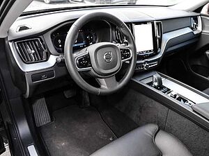 Volvo  Plus Dark 2WD B4 Diesel EU6d digitales Cockpit Memory Sitze Soundsystem HarmanKa