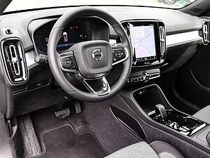 Volvo  Plus Dark 2WD B3 EU6d digitales Cockpit Memory Sitze Soundsystem HarmanKardon LE