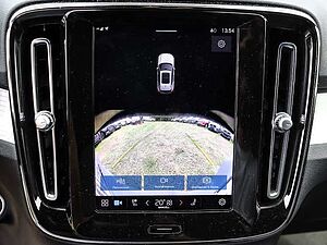 Volvo  Plus Dark 2WD B3 EU6d digitales Cockpit Memory Sitze Soundsystem HarmanKardon LE