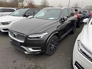 Volvo  Plus Bright AWD B5 Diesel EU6d 7-Sitzer Allrad StandHZG AHK digitales Cockpit Me