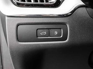 Volvo  Plus Dark Recharge Plug-In Hybrid AWD T8 Twin Engine EU6d Allrad StandHZG digita