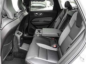 Volvo  Plus Dark Recharge Plug-In Hybrid AWD T8 Twin Engine EU6d Allrad StandHZG digita