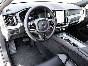 Volvo  Plus Dark Recharge Plug-In Hybrid AWD T8 Twin Engine EU6d Allrad StandHZG digita