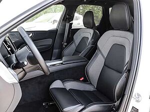 Volvo  Plus Dark Recharge Plug-In Hybrid AWD T8 Twin Engine EU6d Allrad StandHZG digita