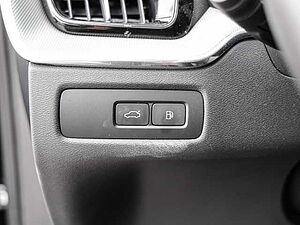 Volvo  Plus Dark Recharge Plug-In Hybrid AWD T8 Twin Engine EU6d Allrad StandHZG digita