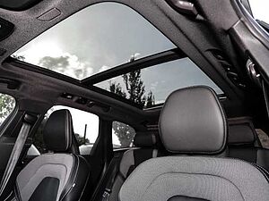 Volvo  Plus Dark Recharge Plug-In Hybrid AWD T8 Twin Engine EU6d Allrad StandHZG digita