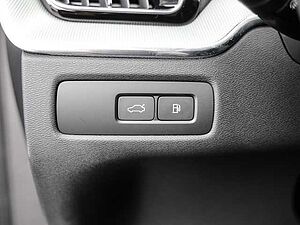 Volvo  Plus Dark Recharge Plug-In Hybrid AWD T8 Twin Engine EU6d Allrad StandHZG digita