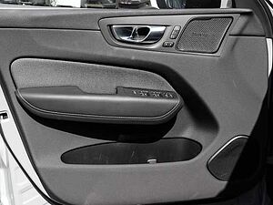 Volvo  Plus Dark Recharge Plug-In Hybrid AWD T6 Twin Engine EU6d Allrad StandHZG digita