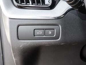 Volvo  Plus Dark Recharge Plug-In Hybrid AWD T8 Twin Engine EU6d Allrad StandHZG digita