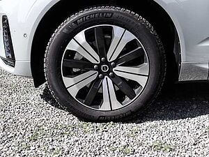 Volvo  Plus Dark Recharge Plug-In Hybrid AWD T8 Twin Engine EU6d Allrad StandHZG digita