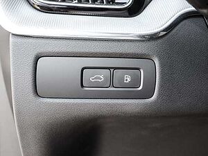 Volvo  Plus Dark Recharge Plug-In Hybrid AWD T8 Twin Engine EU6d Allrad StandHZG digita
