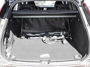 Volvo  Plus Dark Recharge Plug-In Hybrid AWD T8 Twin Engine EU6d Allrad StandHZG digita