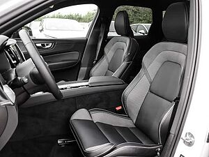 Volvo  Plus Dark Recharge Plug-In Hybrid AWD T6 Twin Engine EU6d Allrad StandHZG digita