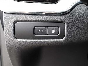 Volvo  Plus Dark Recharge Plug-In Hybrid AWD T6 Twin Engine EU6d Allrad StandHZG digita