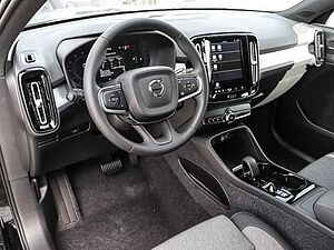 Volvo  Plus Black Edition 2WD B3 EU6d