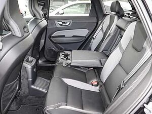 Volvo  Plus Dark Recharge Plug-In Hybrid AWD T6 Twin Engine EU6d Allrad StandHZG digita