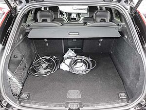 Volvo  Plus Dark Recharge Plug-In Hybrid AWD T6 Twin Engine EU6d Allrad StandHZG digita