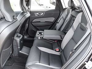 Volvo  Plus Dark Recharge Plug-In Hybrid AWD T6 Twin Engine EU6d Allrad StandHZG digita