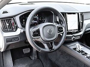Volvo  Ultimate Dark Recharge Plug-In Hybrid AWD T8 Twin Engine EU6d Allrad HUD StandHZ