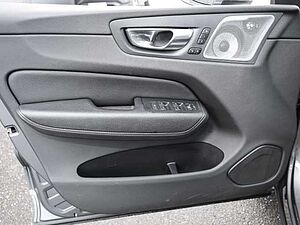 Volvo  Inscription AWD B5 Diesel EU6d Allrad HUD AD StandHZG Navi Leder digitales Cockp