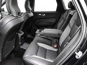 Volvo  Plus Dark Recharge Plug-In Hybrid AWD T8 Twin Engine EU6d StandHZG Leder digital