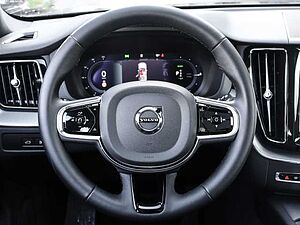 Volvo  Plus Dark Recharge Plug-In Hybrid AWD T8 Twin Engine EU6d StandHZG Leder digital