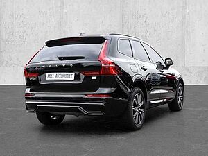 Volvo  Plus Dark Recharge Plug-In Hybrid AWD T8 Twin Engine EU6d StandHZG AHK digitales