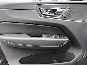 Volvo  Plus Black Edition Recharge Plug-In Hybrid AWD T8 Twin Engine EU6d AD StandHZG
