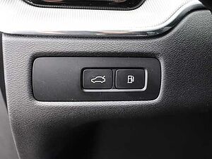 Volvo  Plus Black Edition Recharge Plug-In Hybrid AWD T8 Twin Engine EU6d AD StandHZG