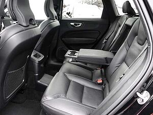 Volvo  Plus Black Edition Recharge Plug-In Hybrid AWD T8 Twin Engine EU6d AD StandHZG