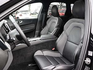Volvo  Plus Black Edition Recharge Plug-In Hybrid AWD T8 Twin Engine EU6d StandHZG AHK