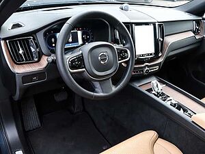 Volvo  Ultra Dark AWD B5 Benzin EU6e HUD AD digitales Cockpit Memory Sitze Soundsystem