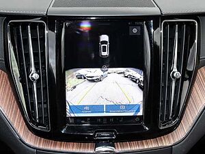 Volvo  Ultra Dark AWD B5 Benzin EU6e HUD AD digitales Cockpit Memory Sitze Soundsystem